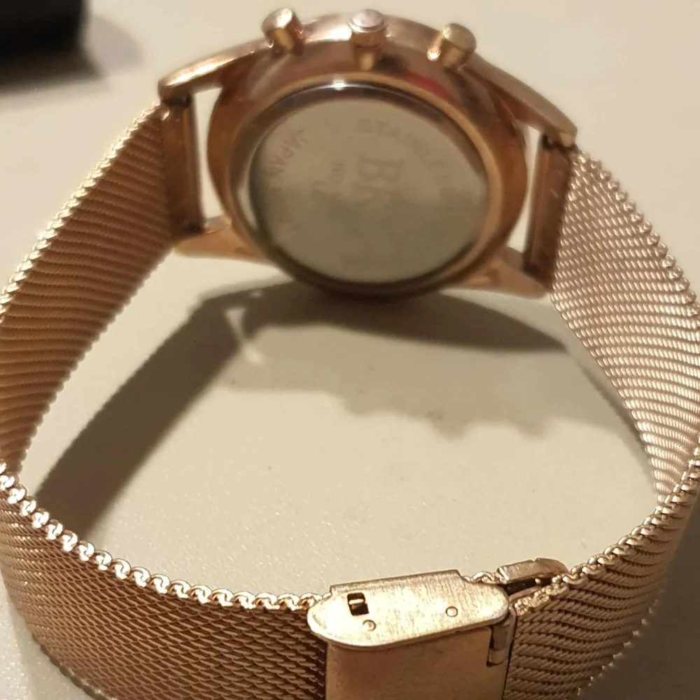 🦋10/$20🦋 BKE Goldtone/Gray Stainless Steel Mesh Women's Watch